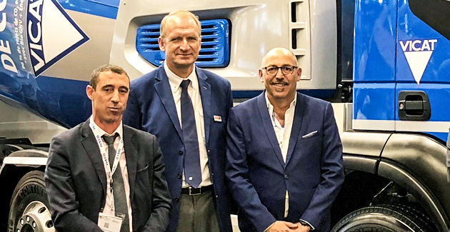 На выставке Intermat Paris компания Transport Jacky Perrenot подписала соглашение на поставку 6 автомобилей Stralis X-WAY NP