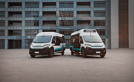 Компания IVECO BUS выходит на рынок компактных электрических микроавтобусов с моделями eFLEXY Line и eFLEXY City